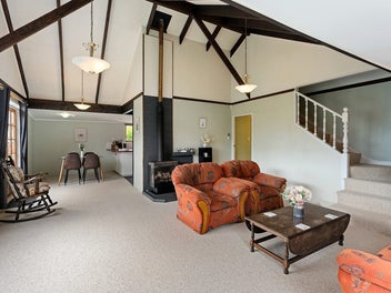 BIG ON SPACE, BRILLIANT ON LOCATION!