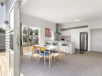 Contemporary & Stylish