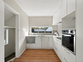 Location, Lifestyle, Low Fuss