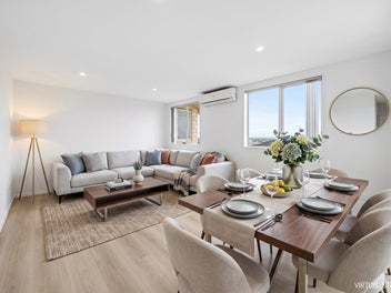 AUCTION THIS SUNDAY 2pm ONSITE!