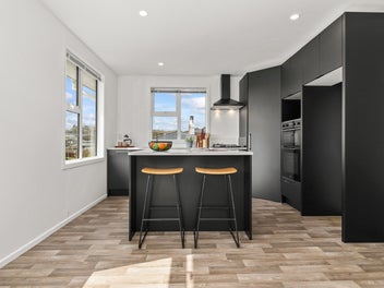 Prime Paparangi property!