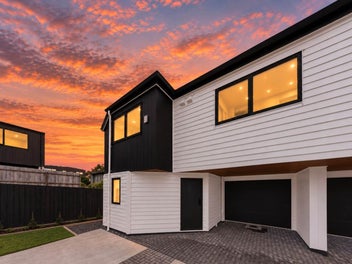 More Space, More Parking, Central New Lynn