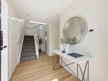 A Rare Find – Space, Privacy & Family Living