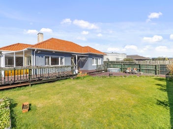 Glenholme Gold Three Beds & So Much More