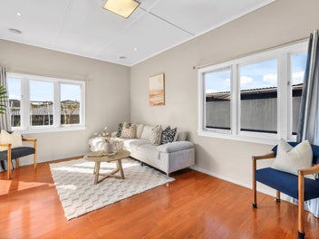 Glenholme Gold Three Beds and So Much More