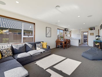 A Bright Belfast Home Made For Easy Care & Comfort