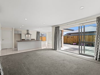 Brick, double glazing, hospital location
