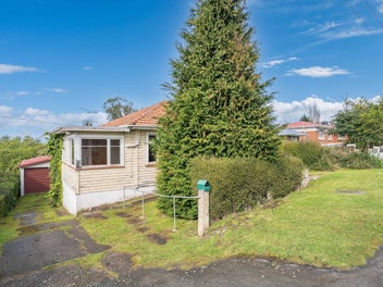 Renovation project or redevelop opportunity