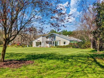 Two Dwellings, Pool & Alpine Views