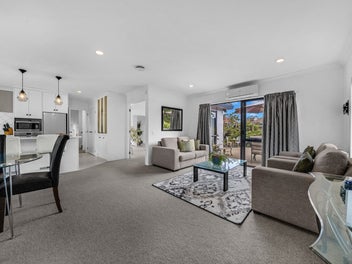 Final Viewings This Weekend!