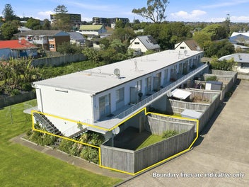 Freshly Renovated Home with Fenced Garden