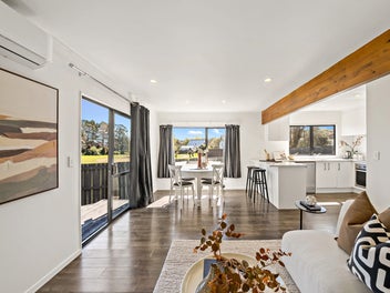 Space, Sunshine & Parkside Living