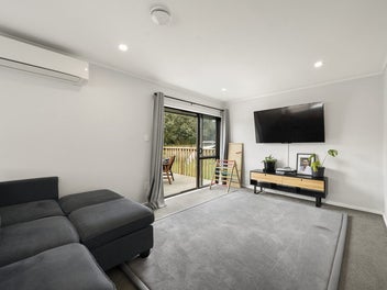 Renovated home! - Invest or occupy!