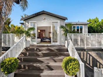 Positioned, Picturesque & Endless Possibilities