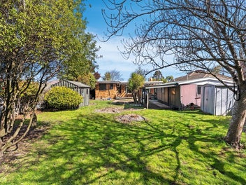 Land, Location Golden Opportunity -Do not miss out