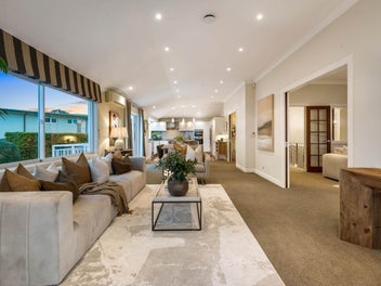 Cape Cod Inspired Resort Style Living in Macleans