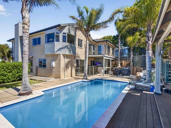 Last Week To View Before Auction Day!
