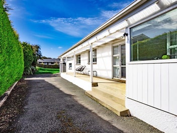 Otatara shining