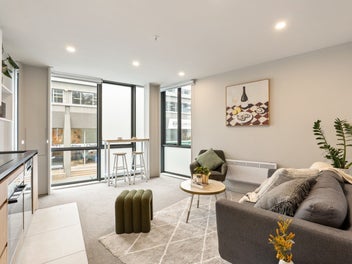 Modern Style, Central Convenience + Car Park