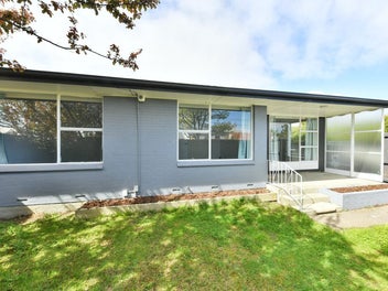 Smart First Home or Investment - Don't Miss This