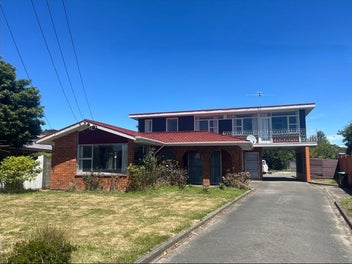 Image 1 of 20