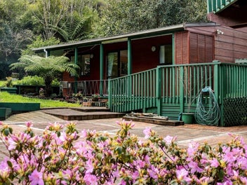 Entry level multi-generational country living