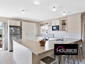 SPACIOUS WEATHERBOARD- two piece FOR RELOCATION