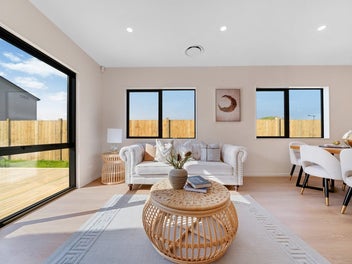 Exceptional Family Living in the Heart of Karaka