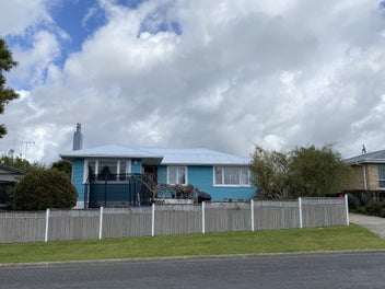 Image 1 of 18