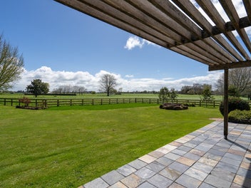 Tamahere Living, Perfectly Positioned