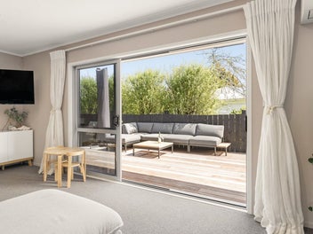 Privacy, Parking & Plenty to Love