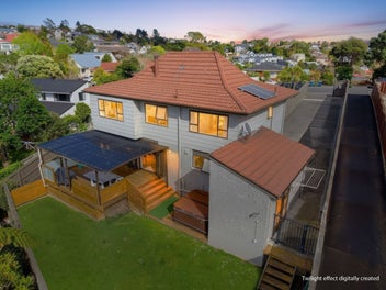 Sunlit Spacious Haven in Rangitoto College Zone