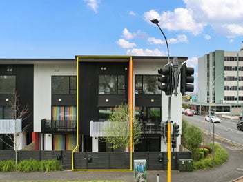 Image 1 of 22