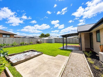 Big Backyard + Secure Parking