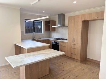 Downsizers Duplex Is Back!