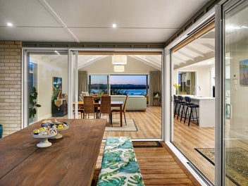 Wake to harbour views, live life in the Bay