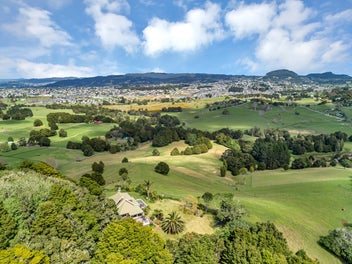 Premium Glenbervie lifestyle holding