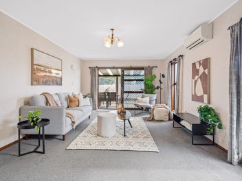 Prime Te Kamo unit - Vacant and ready for you