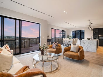 Elevated Home with Beautiful Sea Views