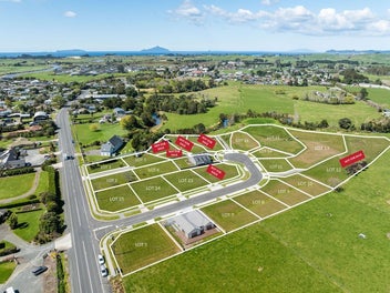 Peaceful Living in a Waipu Cul-de-Sac