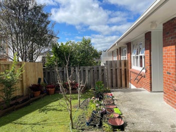 Image 1 of 18