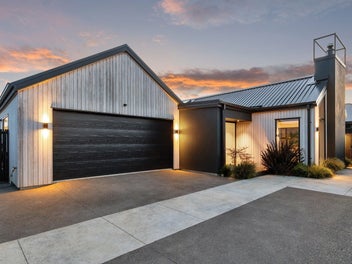Remarkable living in Lincoln