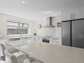 Quality, Comfort & Easy Living in Westpark
