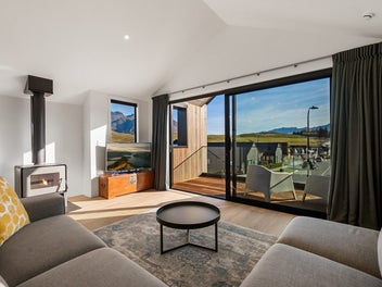 Near-new with adventure on the doorstep