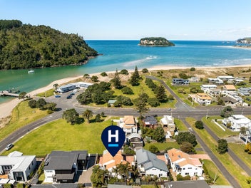 Easy Living, Harbour Views & Endless Potential
