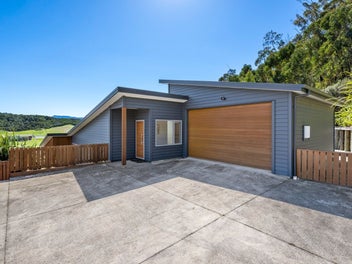 Stylish Living, Serious Garaging, Marlborough Life