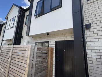 Image 1 of 8