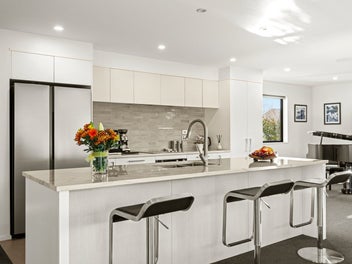Space, Location and Established Lincoln Living