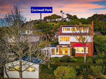 Live The Dream by Cornwall Park