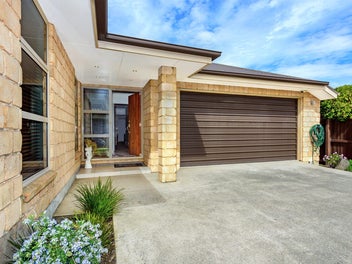Sunny, Spacious and Appealing